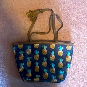 Style and Co Pineapple Purse